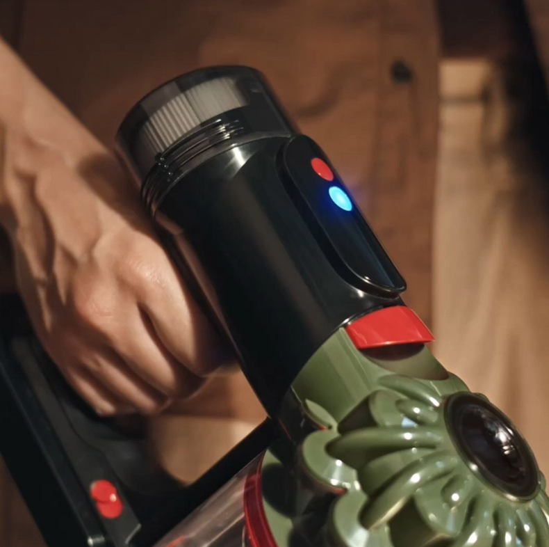 Dyson V8 Cyclone Cordless Stick Vacuum