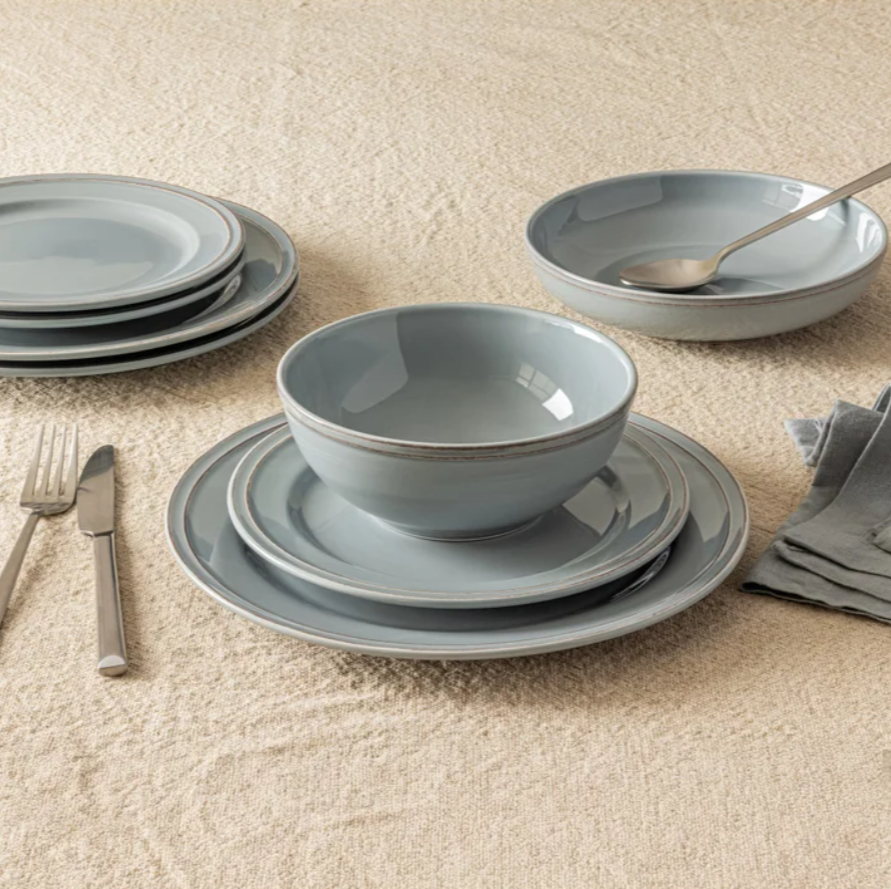 over&back Stoneware Dinnerware Set, 16-pieces