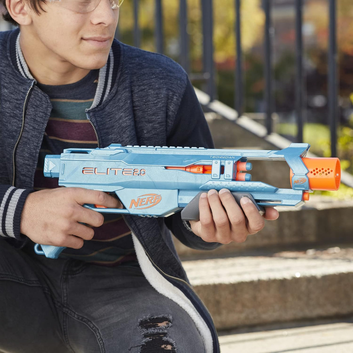 Nerf Elite 2.0 LoaoutPack 3Pack Technician DS-2, QuadFire QS-4 and Ace SD-1 + 14 Arrows F4178