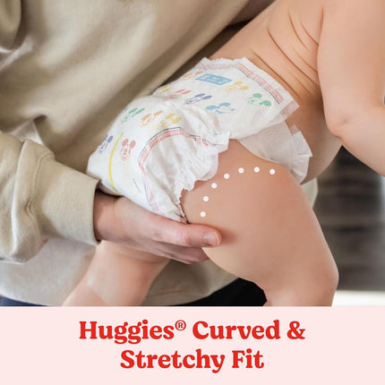 Huggies Size 4 Diapers, Snug & Dry Baby Diapers, Size 4 (22-37 lbs), 148 Count, Packaging May Vary