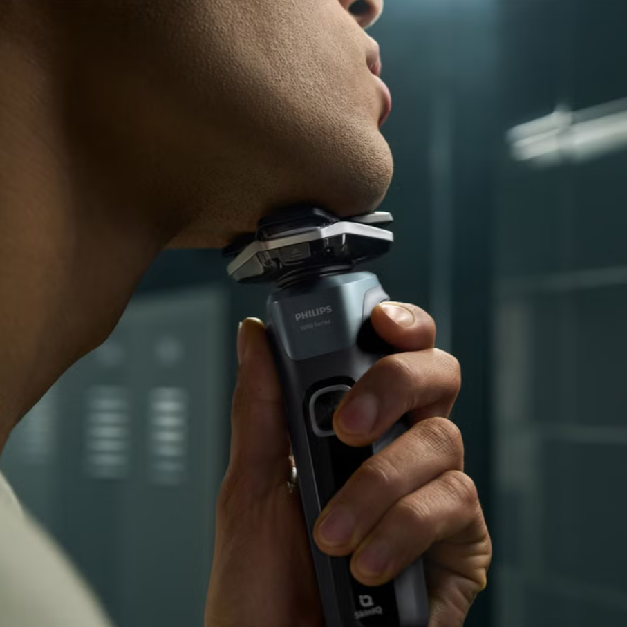 Philips Shaver Series 6000 Wet & Dry Electric Shaver