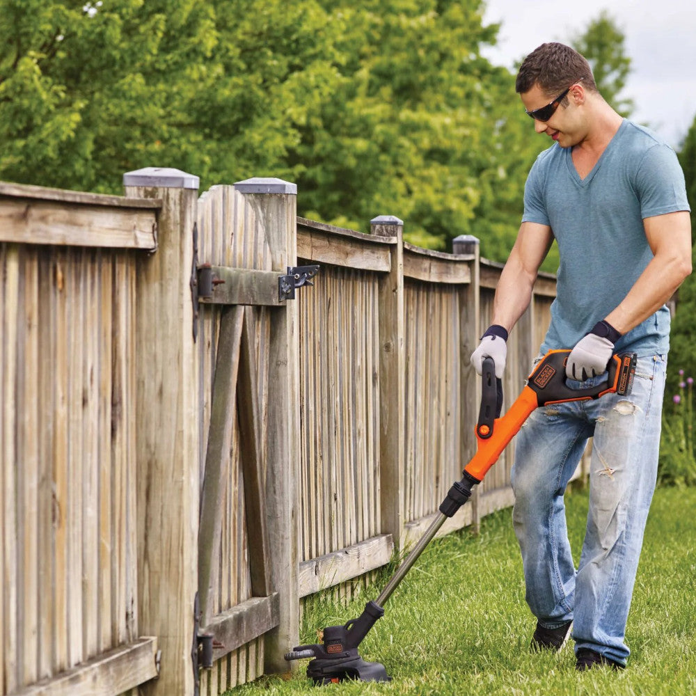 BLACK+DECKER LST522-CA 20V MAX* 12 In. 2-Speed String Trimmer/Edger